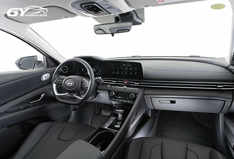 Hyundai-Elantra10